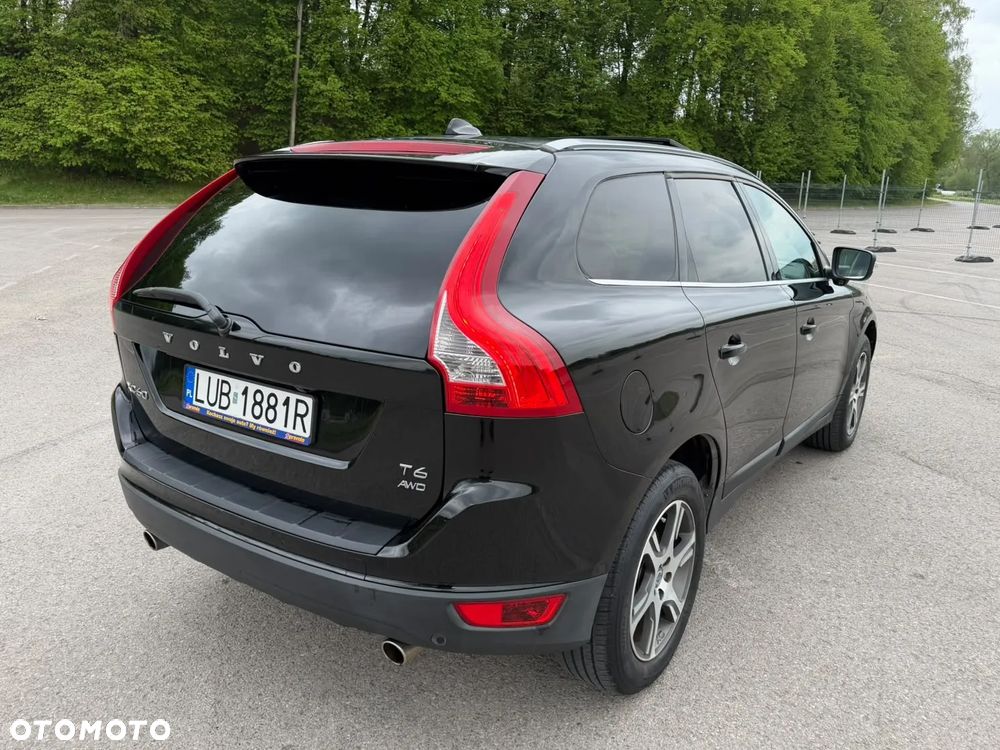 Volvo XC 60 T6 AWD Summum - 4