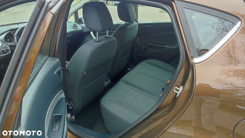 Ford Fiesta 1.4 Titanium - 13