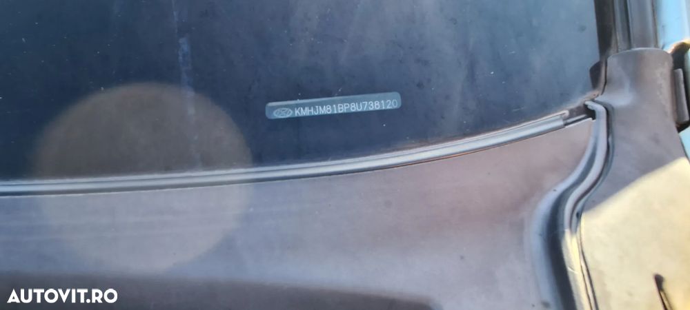 Hyundai Tucson 2.0 DOHC 2WD - 18