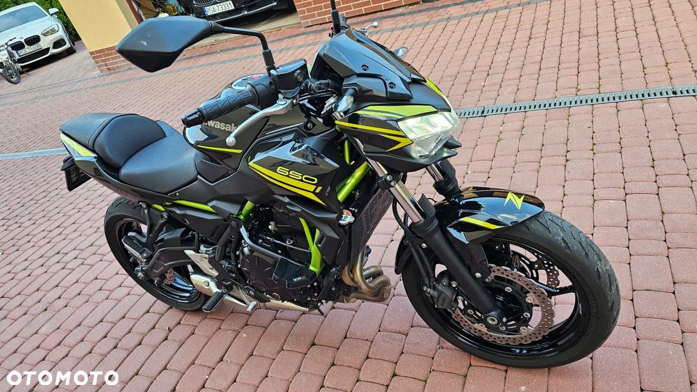 Kawasaki Z 650 - 21