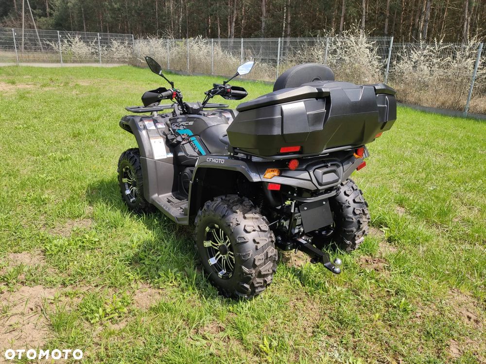 CFMoto CForce - 8