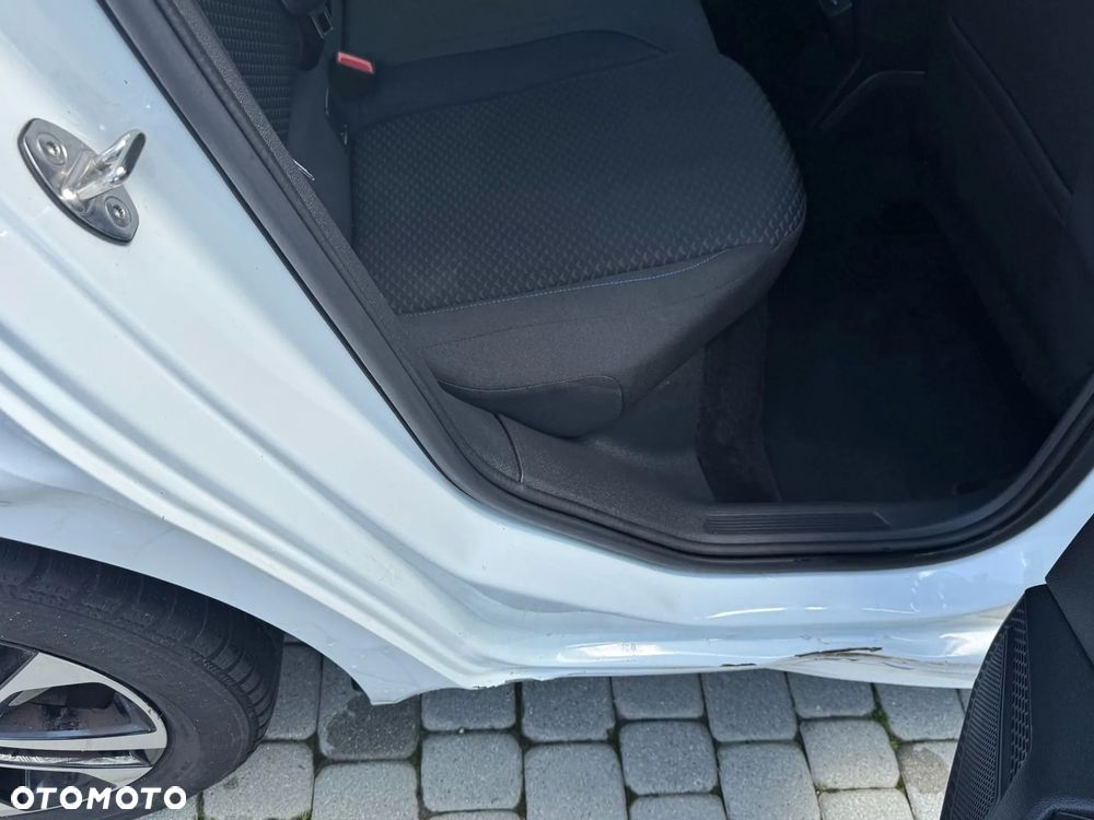 Volkswagen Polo 1.0 TSI OPF UNITED - 12