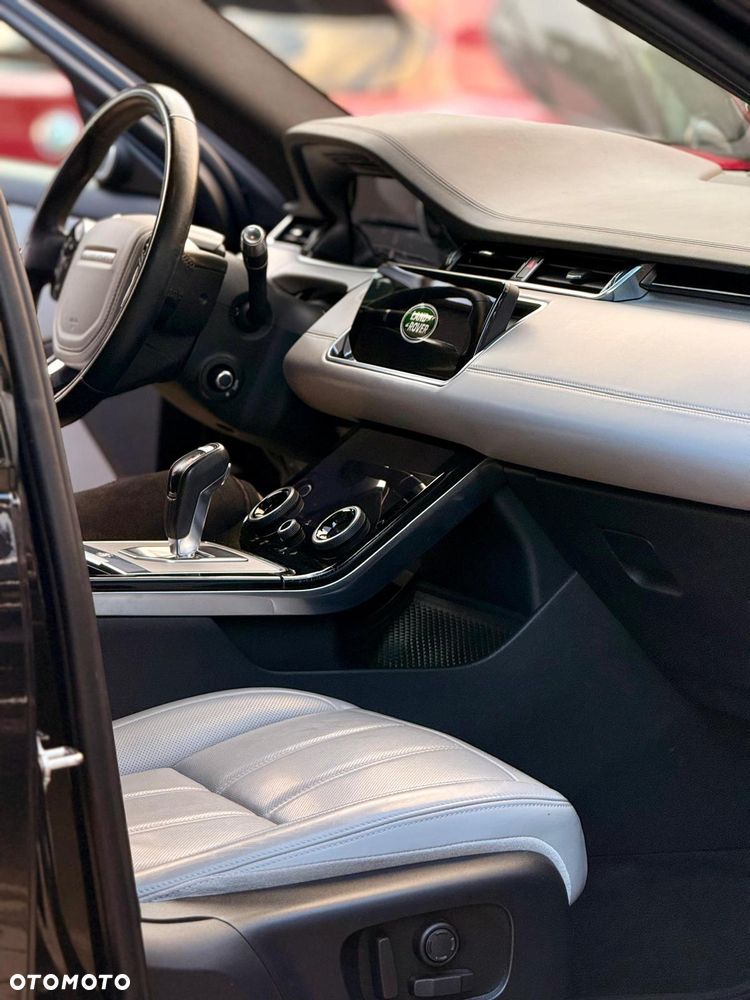 Land Rover Range Rover Evoque - 11