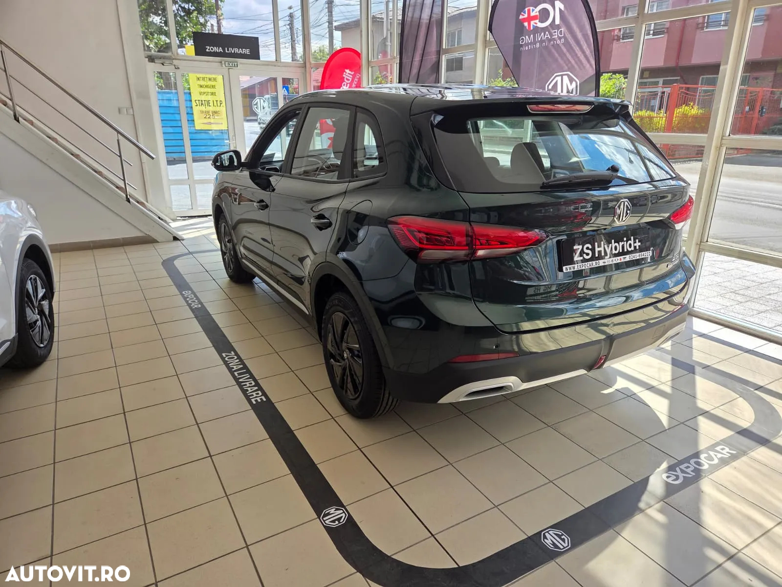 MG ZS HEV ver-1-5-gsi-at-explore - 3