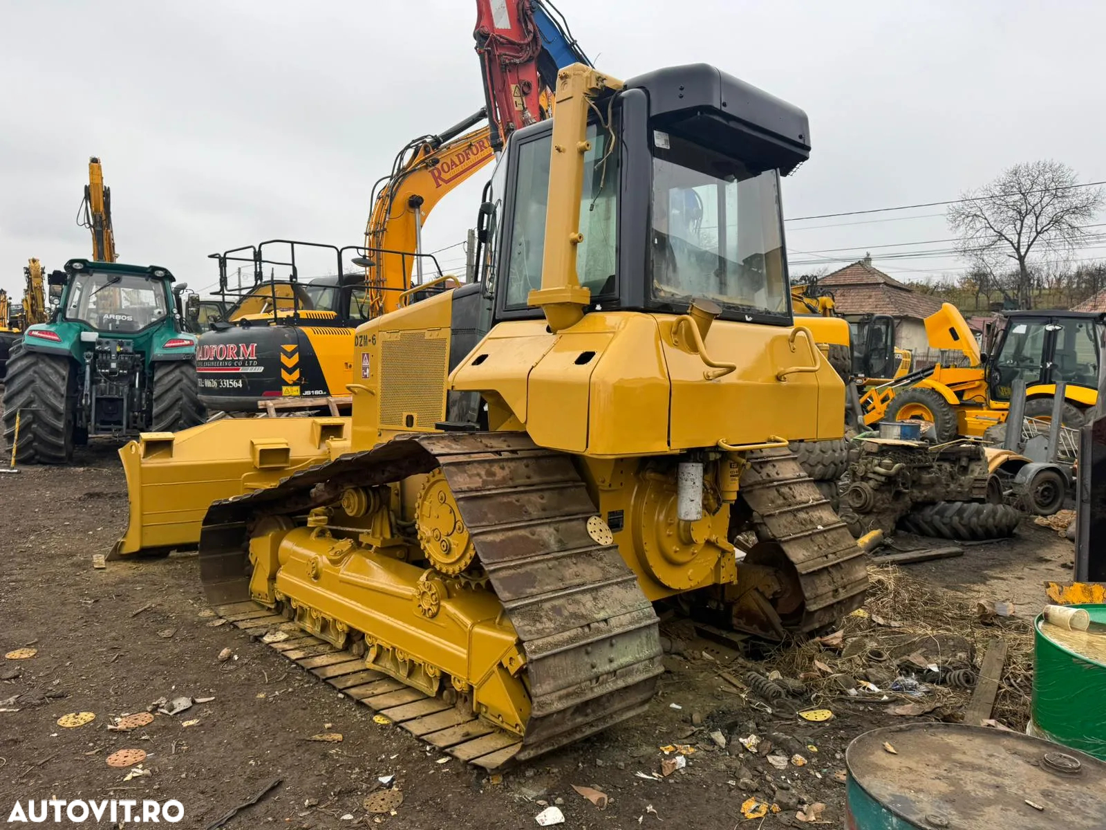 Caterpillar CAT D5N LGP Buldozer - 2