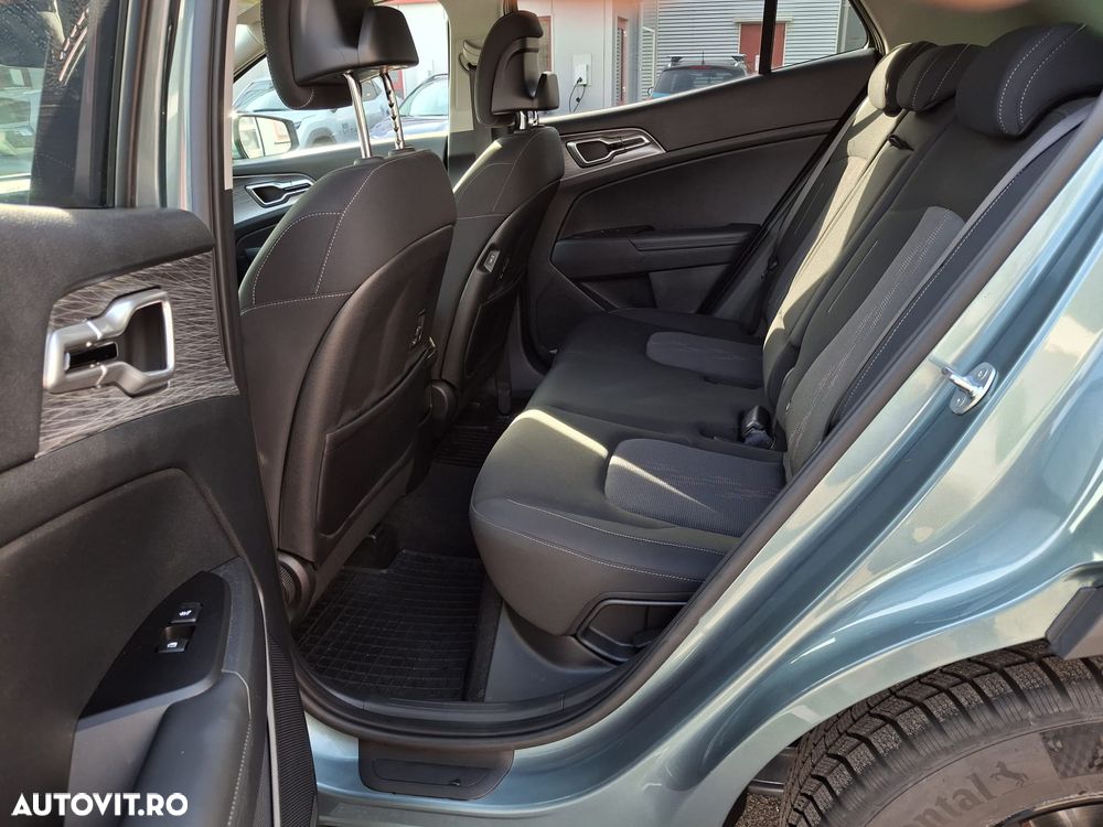 Kia Sportage 1.6 T-GDI MHEV 6MT 4x2 Style - 31