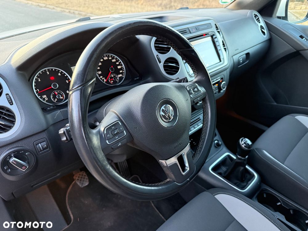 Volkswagen Tiguan 2.0 TDI DPF BlueMotion Technology Life - 14