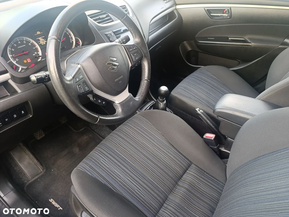 Suzuki Swift - 14