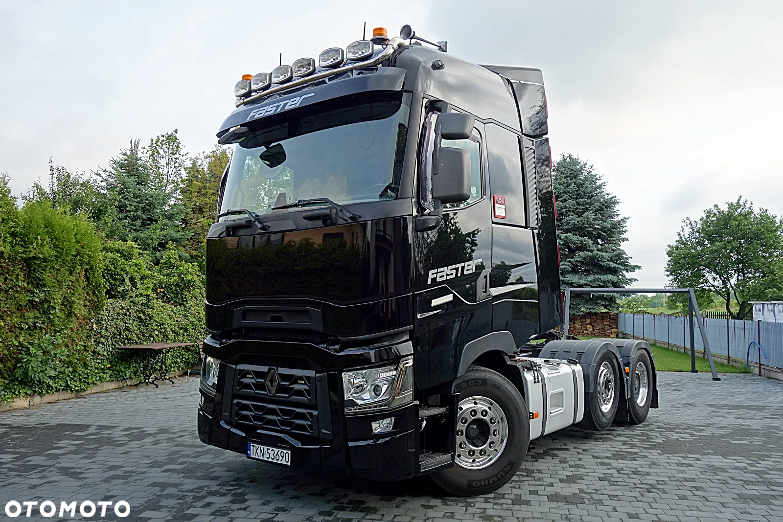 Renault GAMA T520 PUSCHER DMC 70T OŚ SKRĘTNA PODNOSZONA WYSOKA KABINA ALUFELGI KLIMA POSTOJOWA - 7