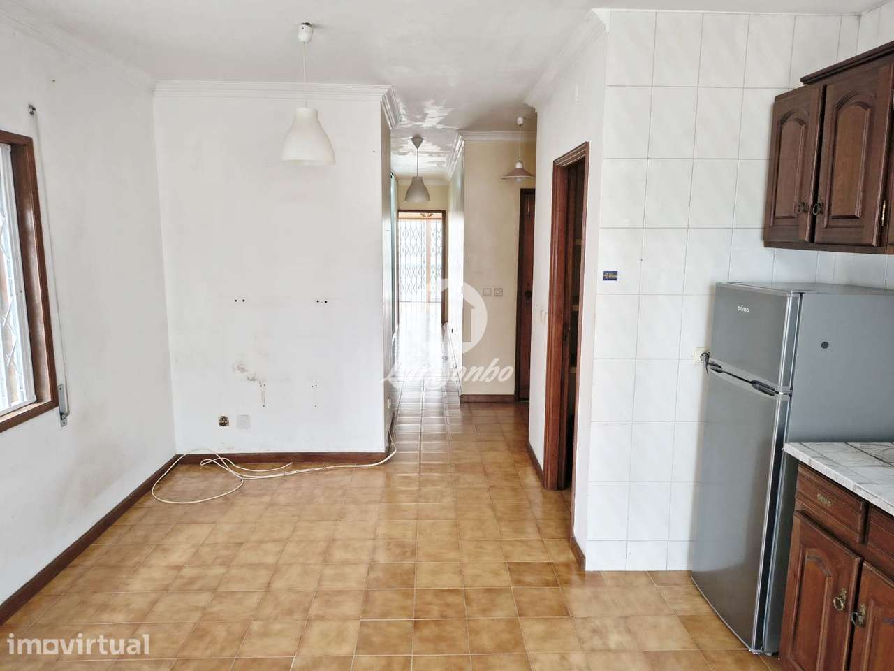 Apartamento T1+1 com Lugar de Garagem a 450 m da praia da Póvoa de ... - Grande imagem: 4/19