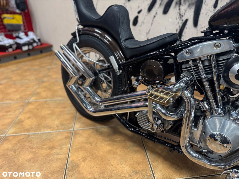 Harley-Davidson Super Glide - 16