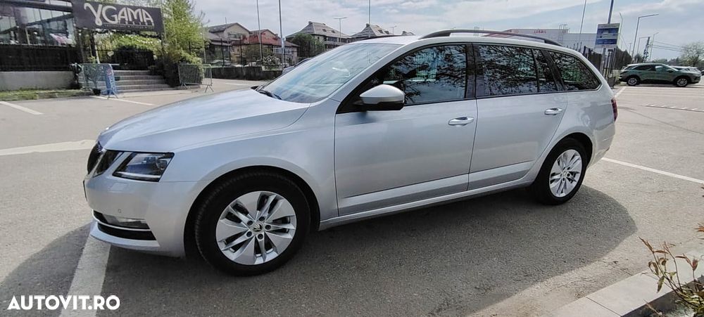Skoda Octavia 2.0 TDI 4X4 DSG Style - 10