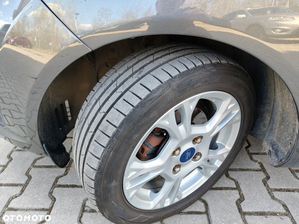 Ford Fiesta 1.4 Titanium - 10