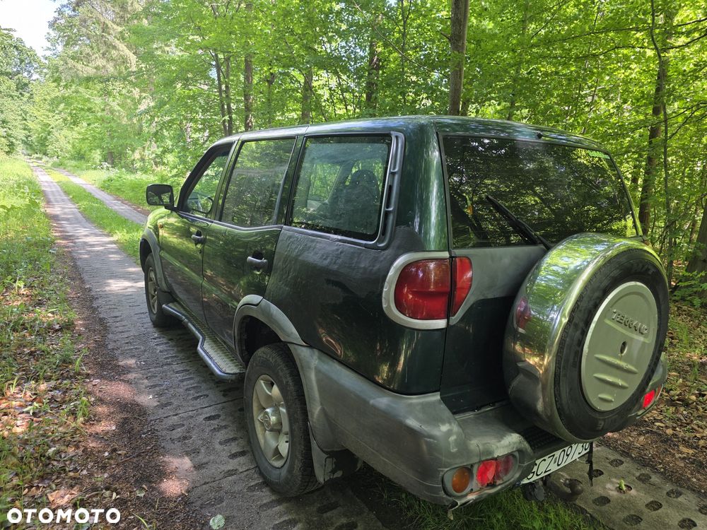 Nissan Terrano - 6