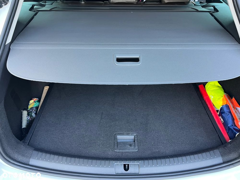 Seat Leon 1.5 eTSI Xcellence DSG - 16