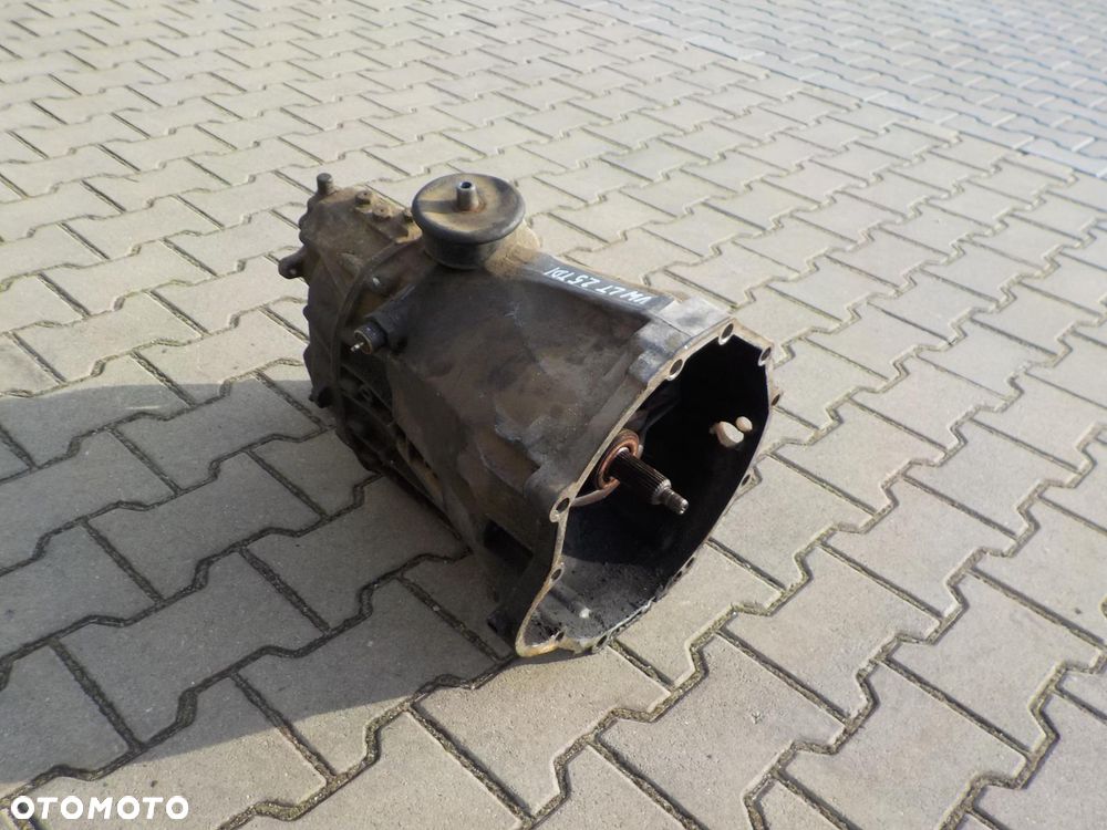 VW LT 2.5 TDI SKRZYNIA BIEGÓW - 2