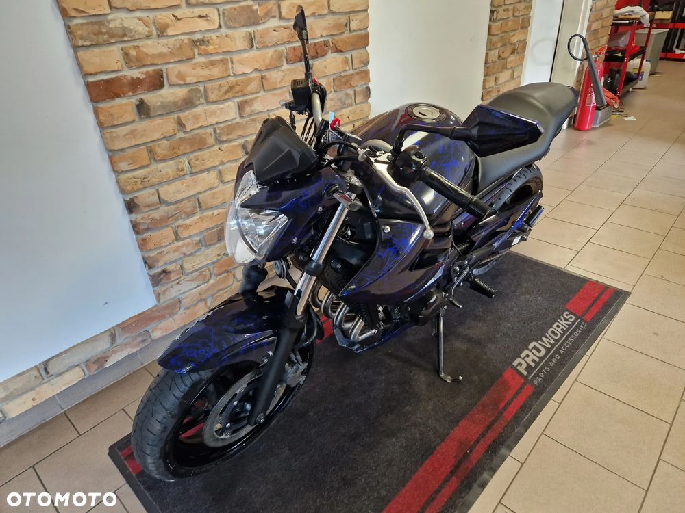 Yamaha XJ - 6