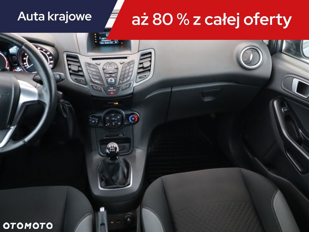 Ford Fiesta - 10