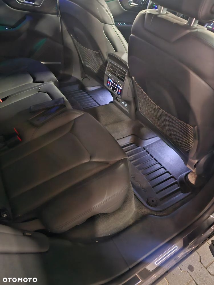 Audi Q8 - 27