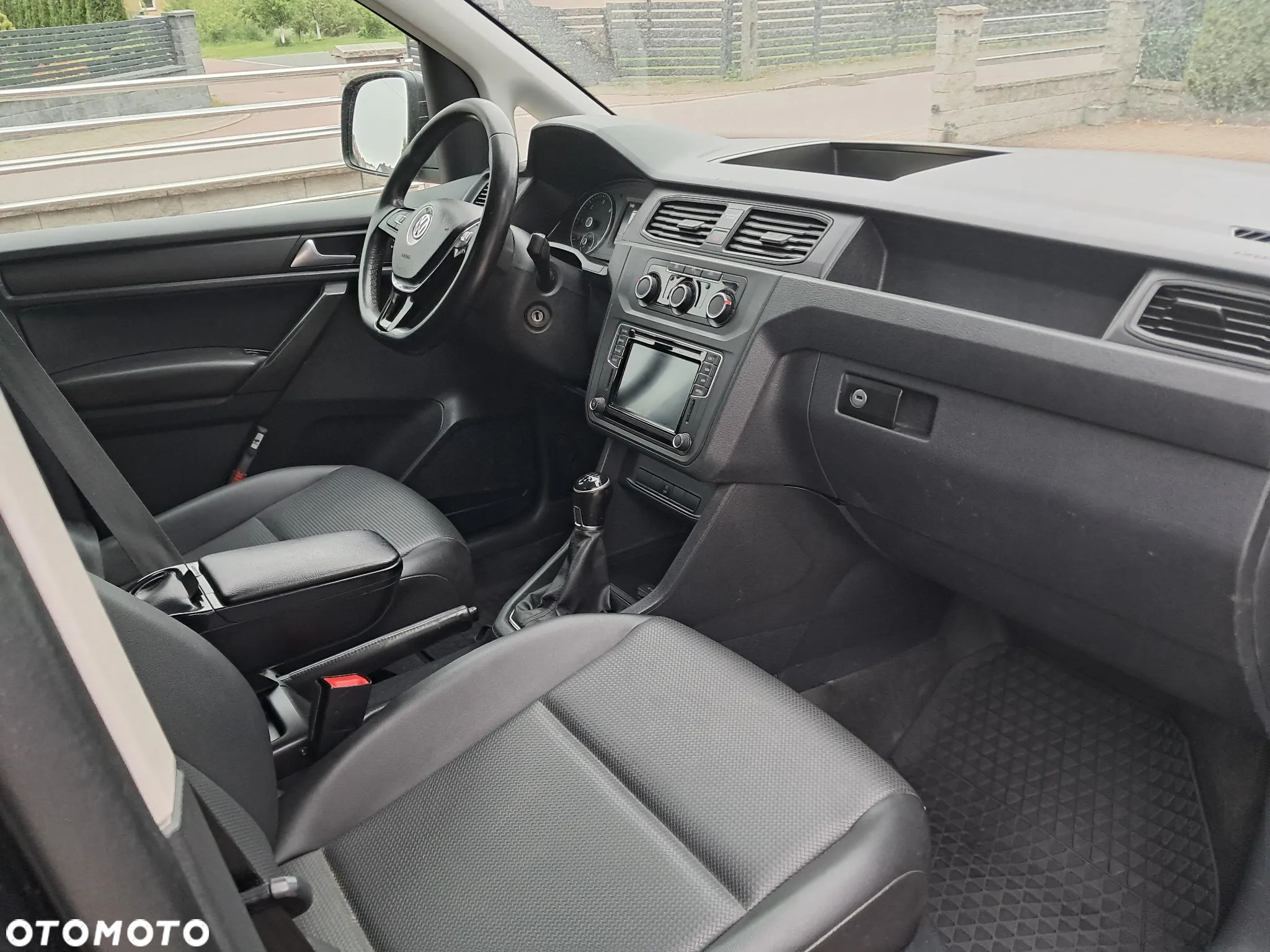 Volkswagen caddy - 11