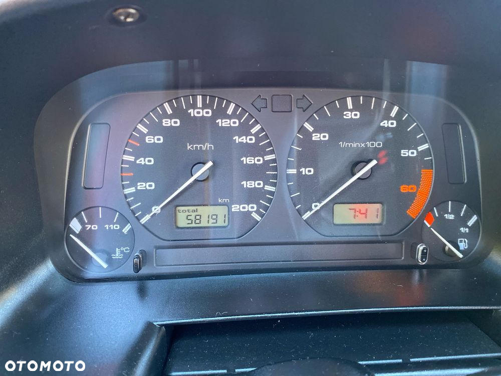 Volkswagen Polo 60 - 10