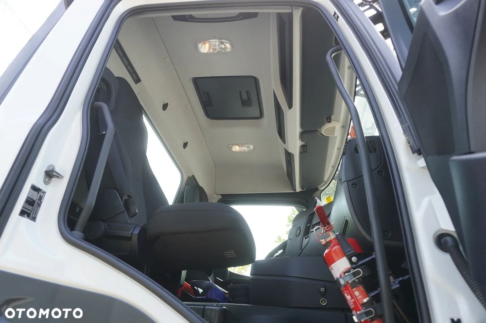 Mercedes-Benz Arocs 2633 burtowy / HDS FASSI F155A.0.23 / PILOT / 230 tys. km - 29