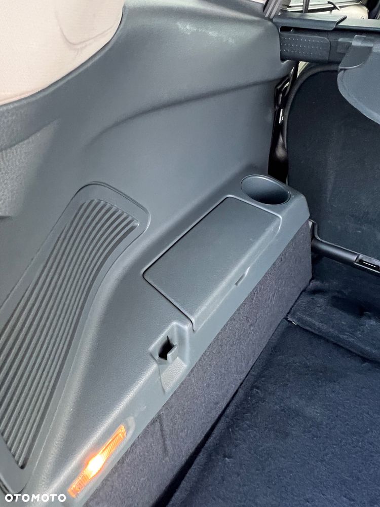 Ford Grand C-MAX 1.6 TDCi Start-Stop-System Trend - 28