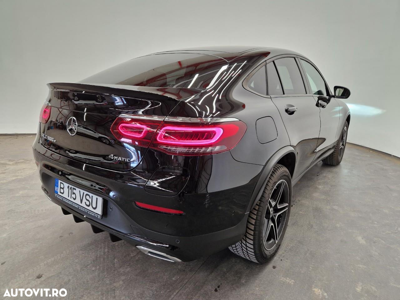 Mercedes-Benz GLC Coupe 300 e 4Matic 9G-TRONIC AMG Line - 2