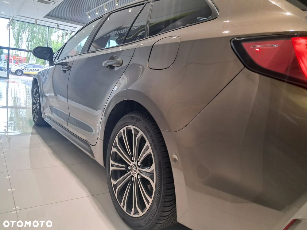 Toyota Corolla 2.0 Hybrid Comfort - 10