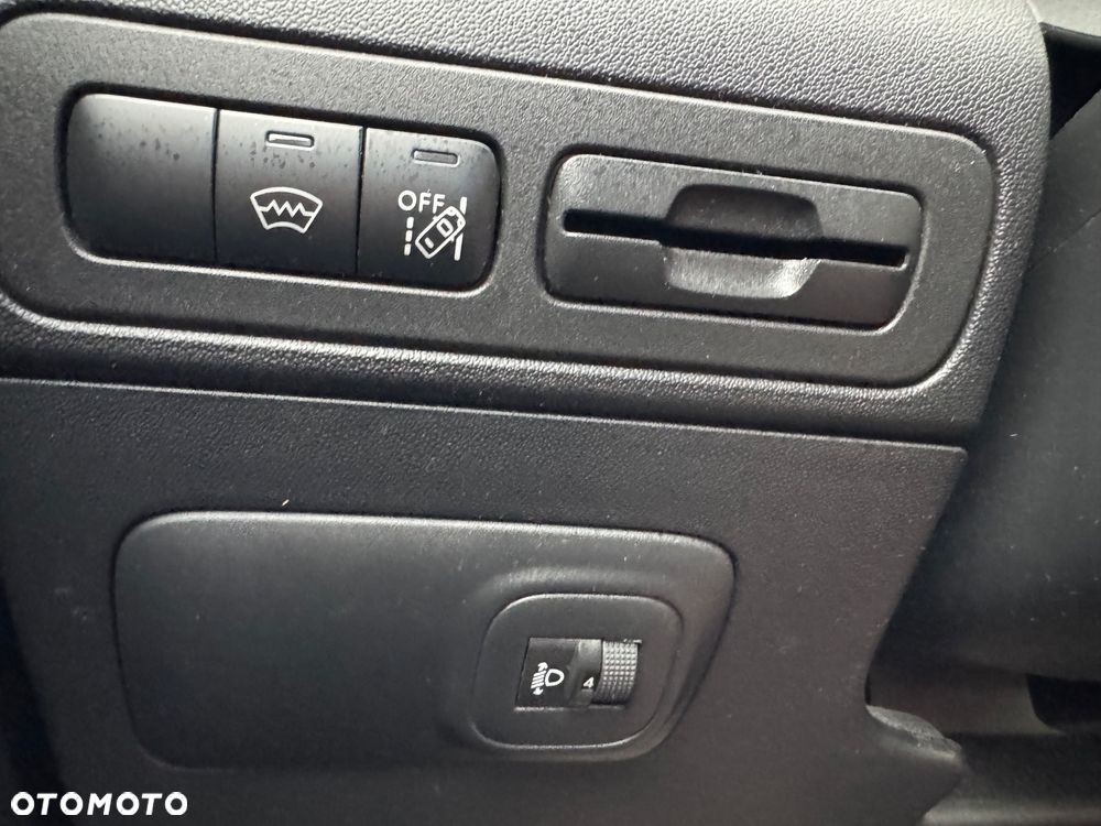 Citroën C3 Aircross BlueHDI 100 Stop & Start Feel - 20