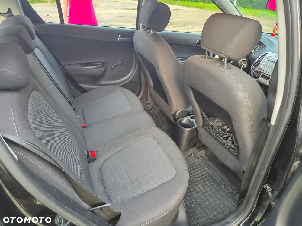 Hyundai i20 1.4 Classic + EU5 - 11