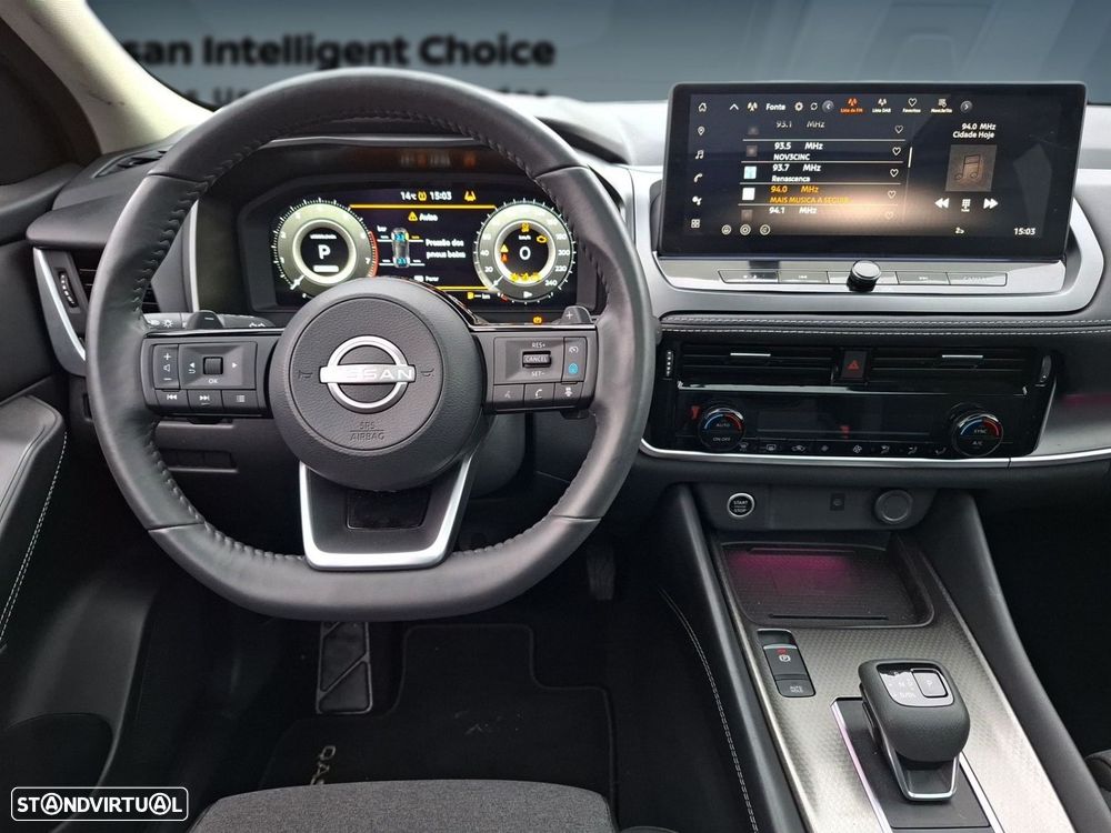 Nissan Qashqai 1.3 DIG-T Advance Xtronic - 17