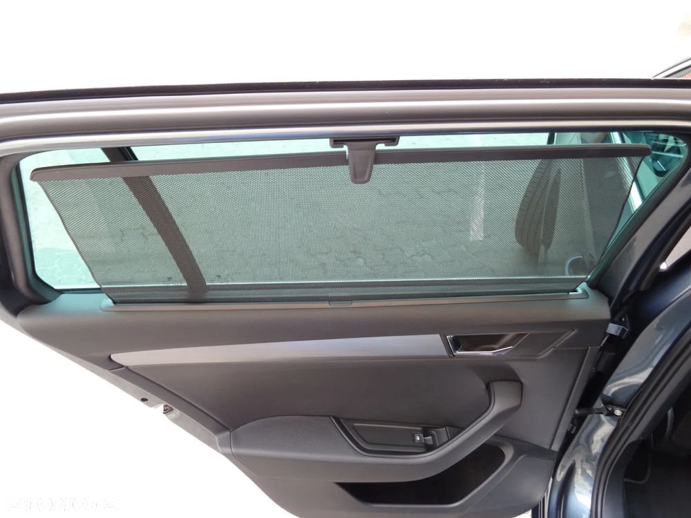 Skoda Superb 1.6 TDI GreenLine - 22