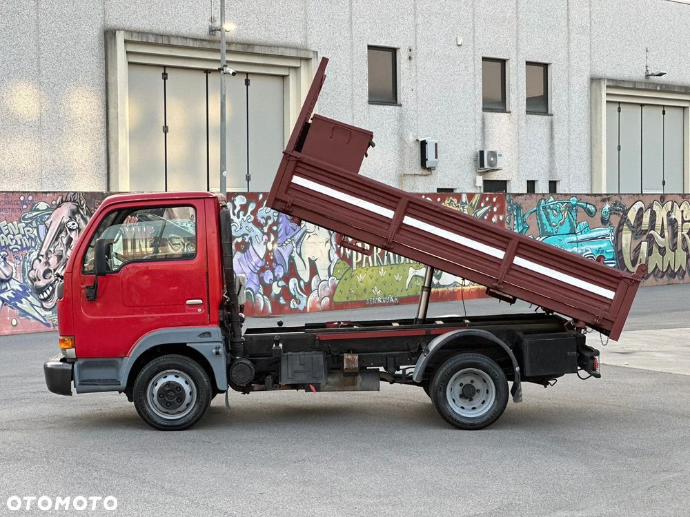 Nissan Cabstar 35.13 Wywrotka/Kiper 3-Stronny ! Oryginał  ! Bez Korozji   Z Włoch  ! - 4