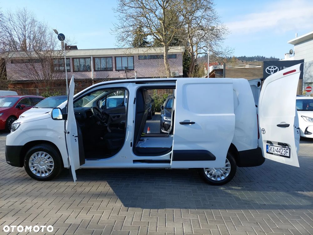 Toyota Proace City - 15