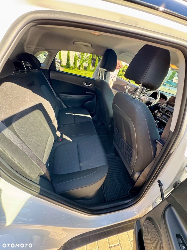 Hyundai Kona - 5