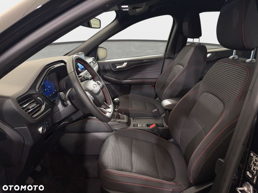 Ford Kuga - 13