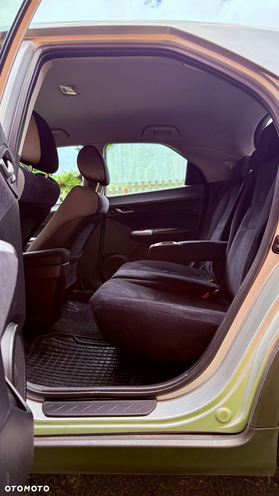 Honda Civic 1.4 Comfort - 14