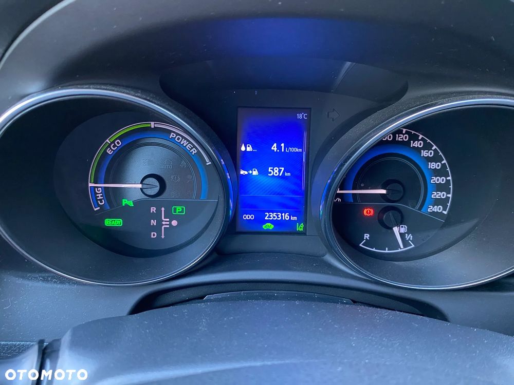 Toyota Auris Hybrid 135 Premium - 11