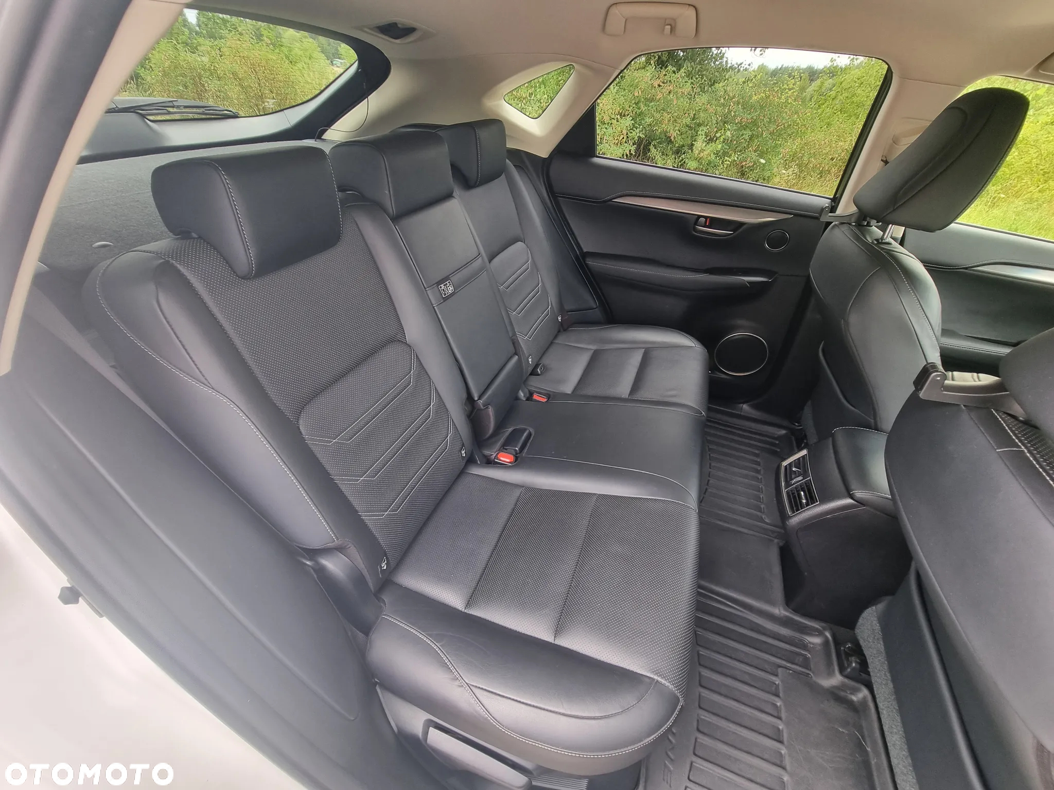 Lexus NX 200t Comfort AWD - 23