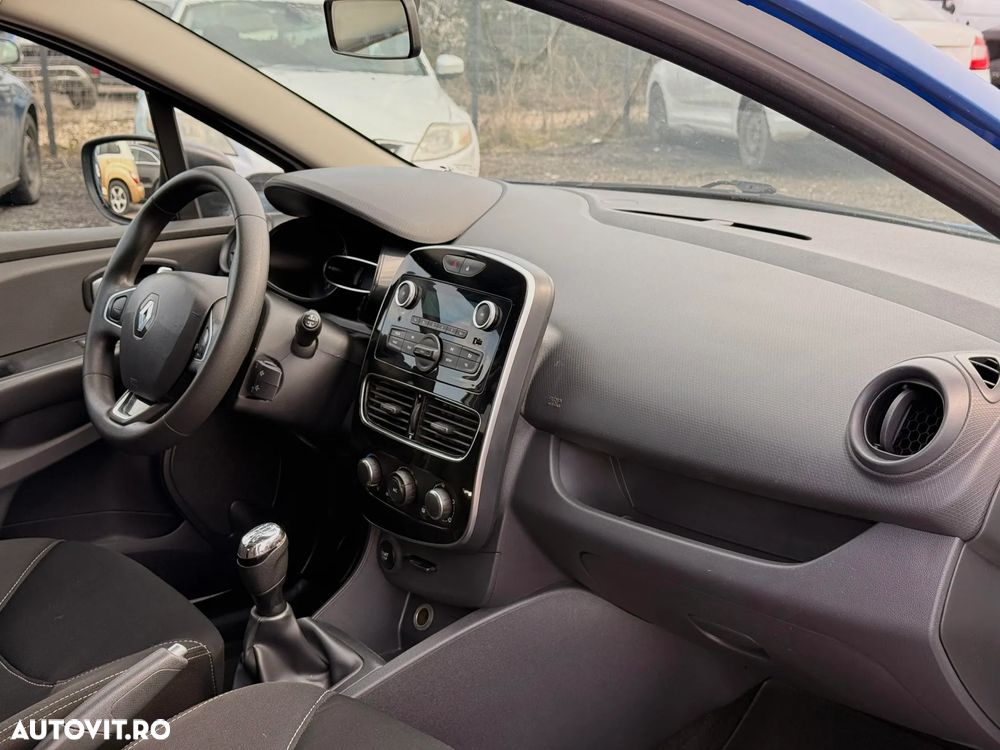 Renault Clio dCi 75 Stop & Start Life - 11