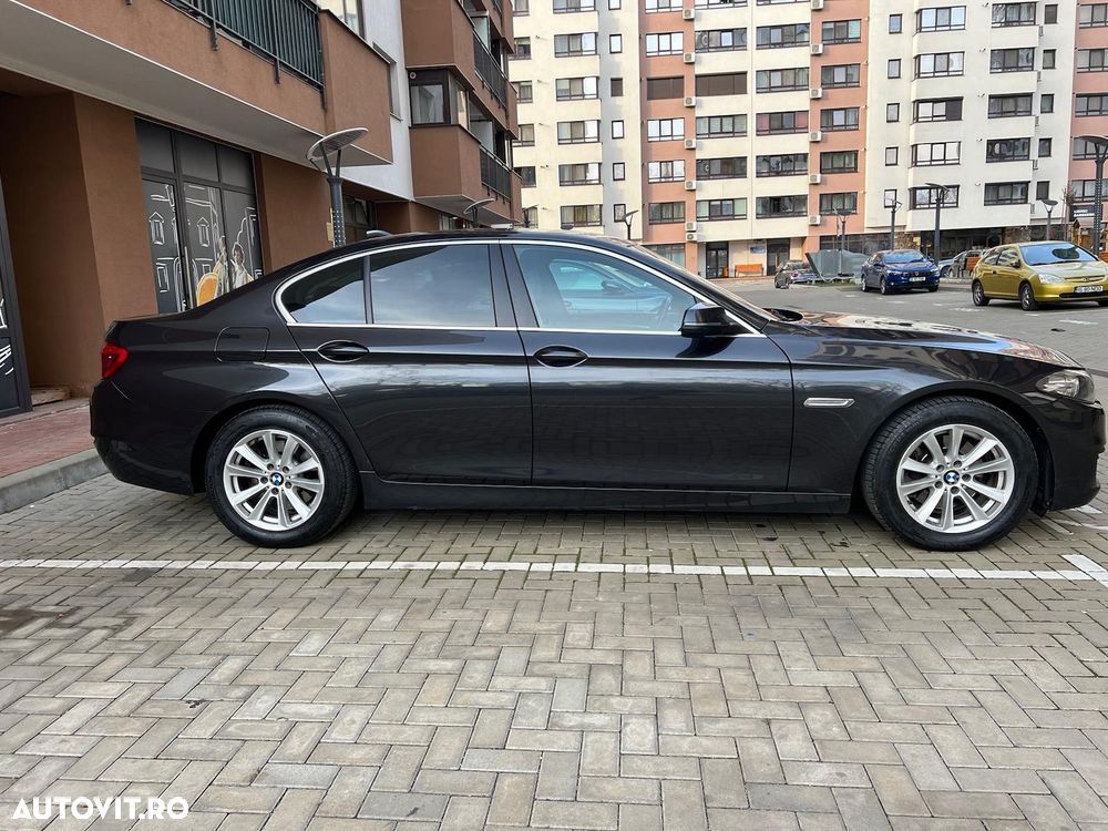 BMW Seria 5 520d - 7