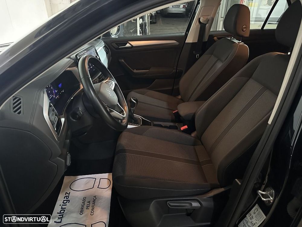VW T-Roc 1.0 TSI Urban - 11