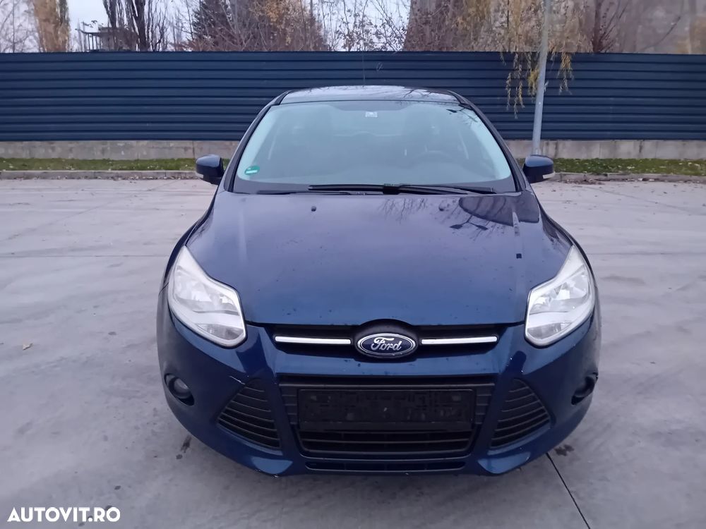 Ford Focus Turnier 1.6 TDCi DPF Start-Stopp-System Business - 24