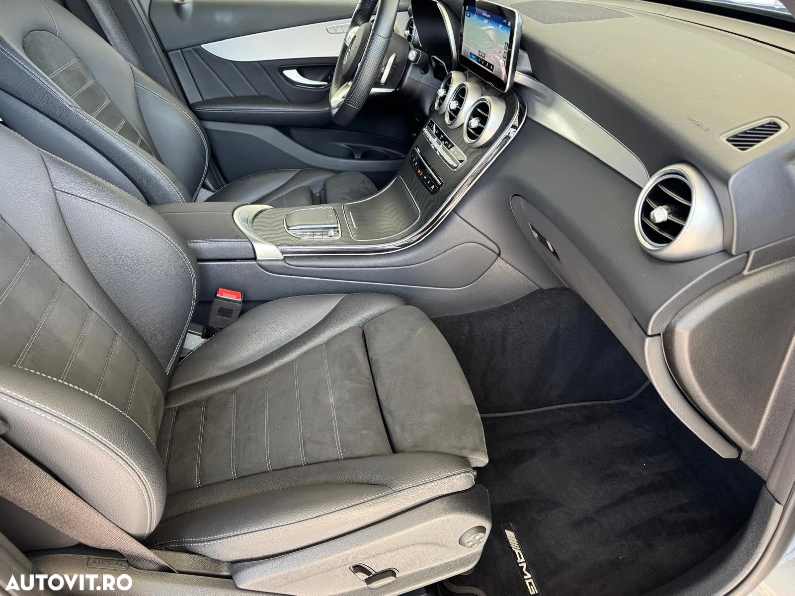 Mercedes-Benz GLC 300 de 4Matic 9G-TRONIC - 11