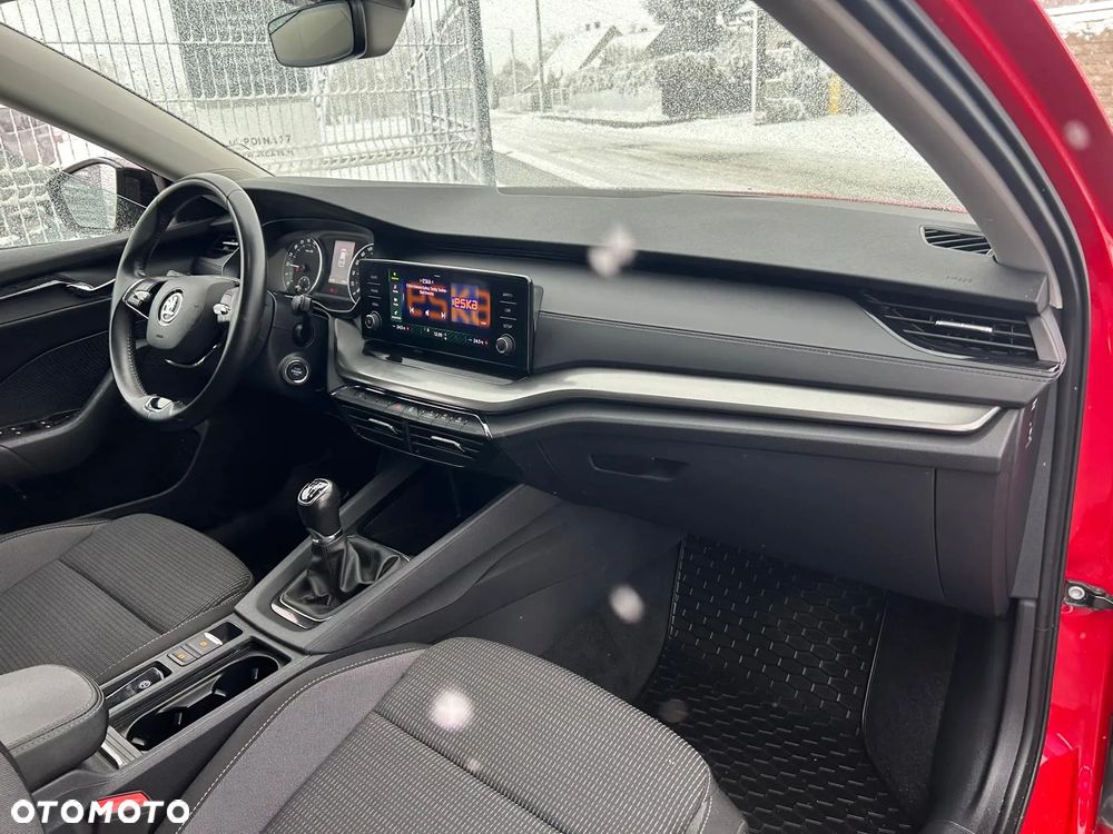 Skoda Octavia 2.0 TDI Style - 26