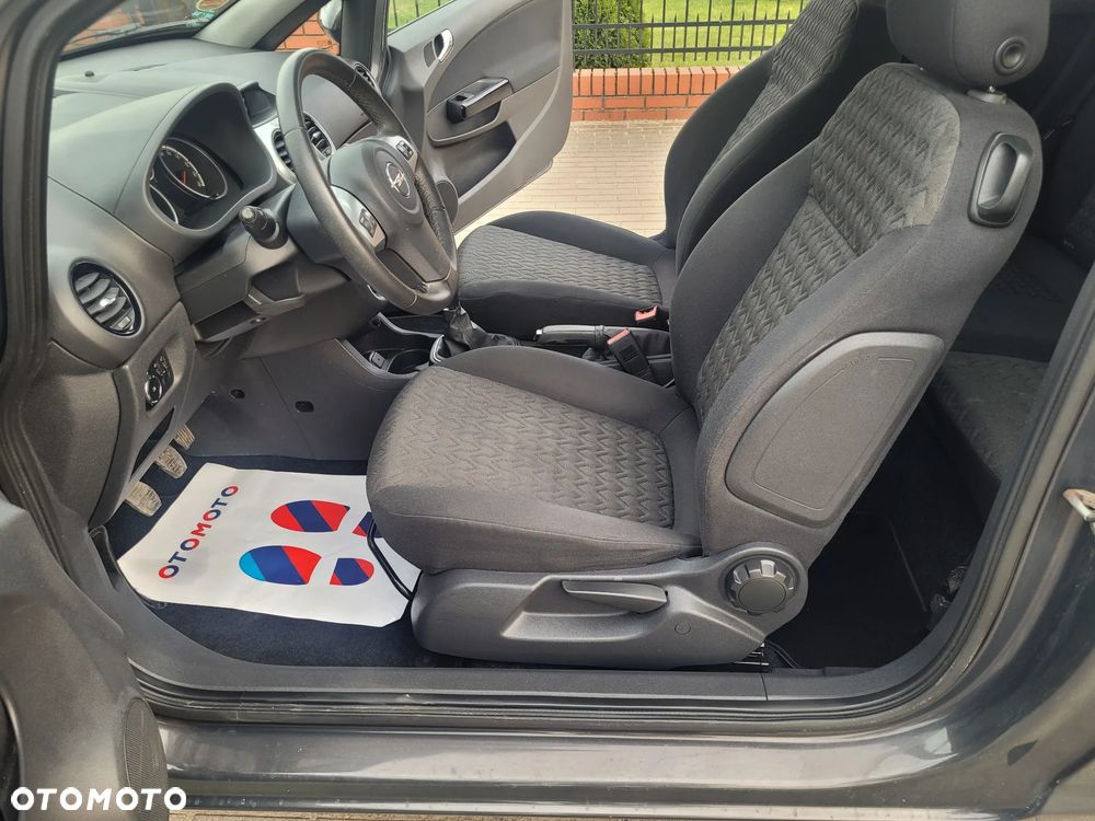 Opel Corsa 1.4 16V Active - 13