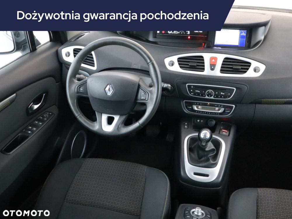 Renault Scenic - 9