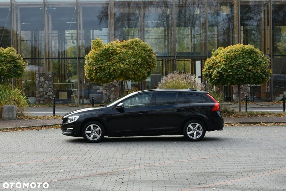 Volvo V60 D2 Kinetic - 4
