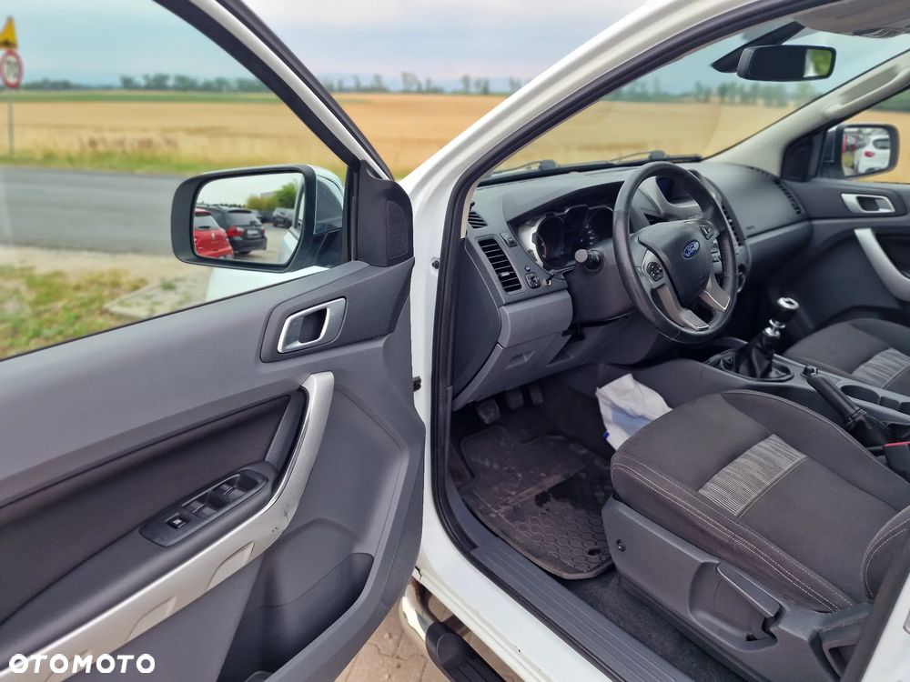 Ford Ranger 2.2 TDCi 4x4 DC XLT - 17